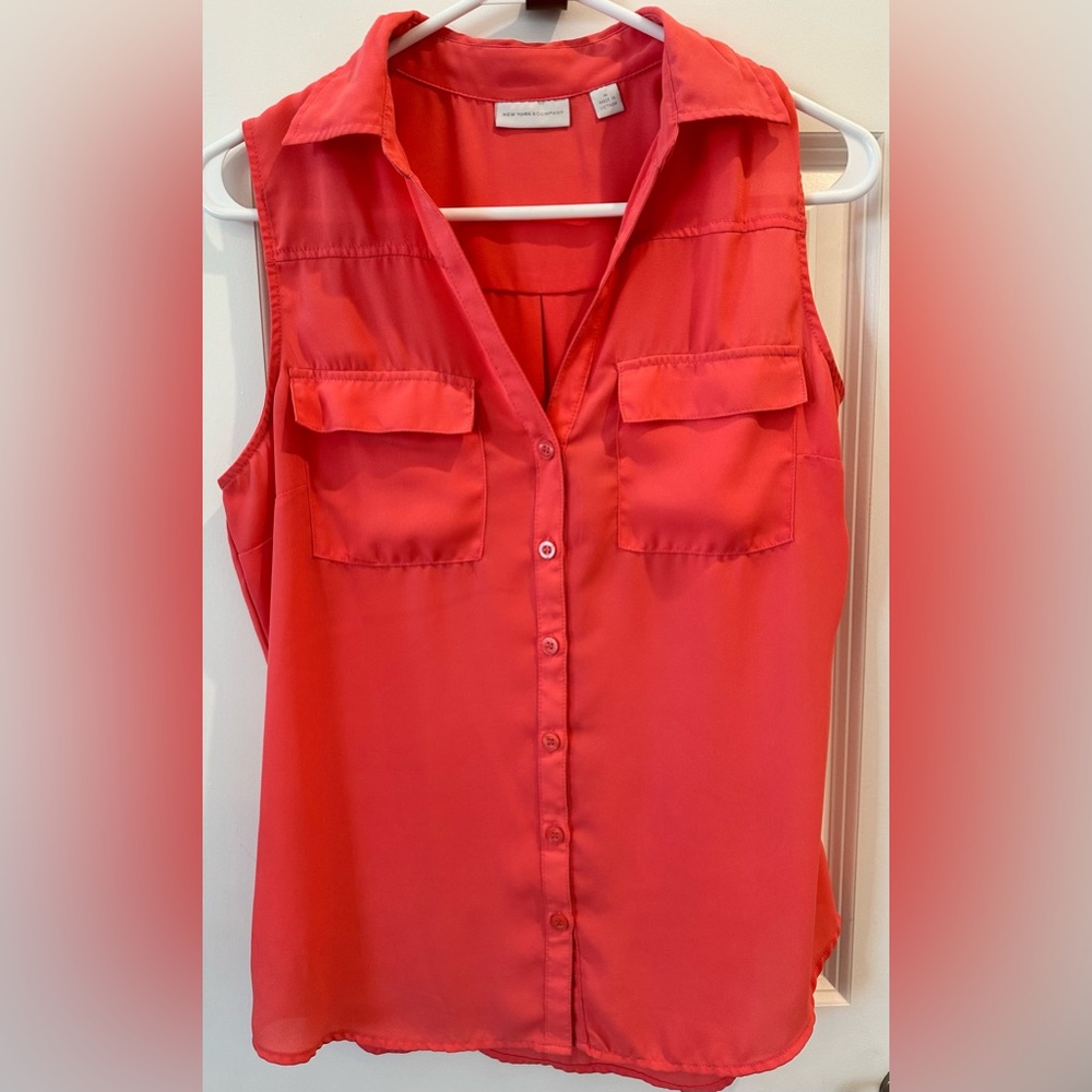 Coral Sleeveless Blouse Size Medium
